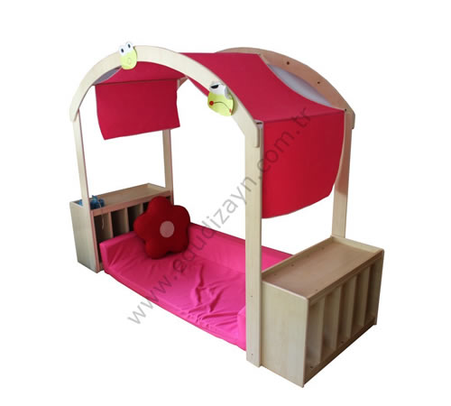 Çardaklı Okuma Köşesi